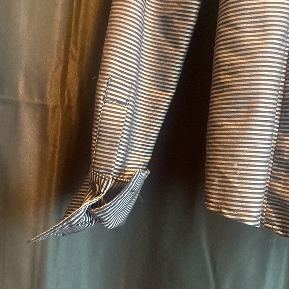 🌎Gorgeous Holy G Blouse - Picture 6 of 9